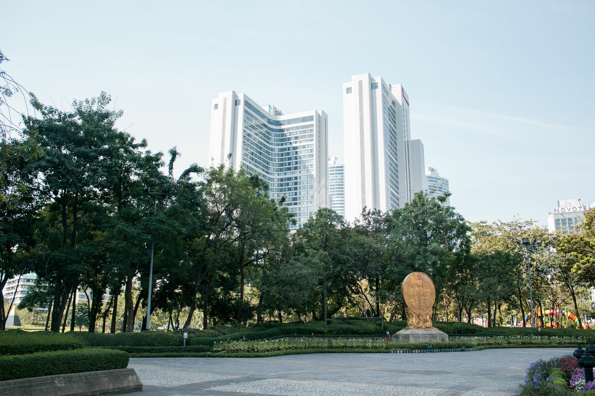 Weeping Willow Sukhumvit 26 Bangkok Exteriör bild